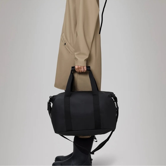 NEW Rains Weekend Bag Small - Picture 3 of 5